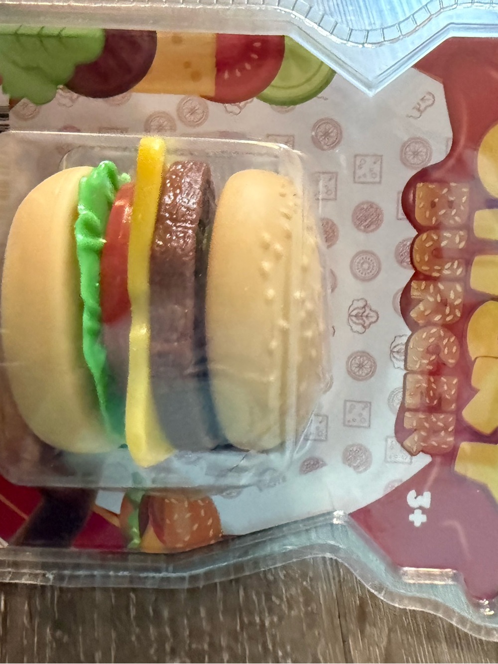 squishy burger! - Picture 2 of 2